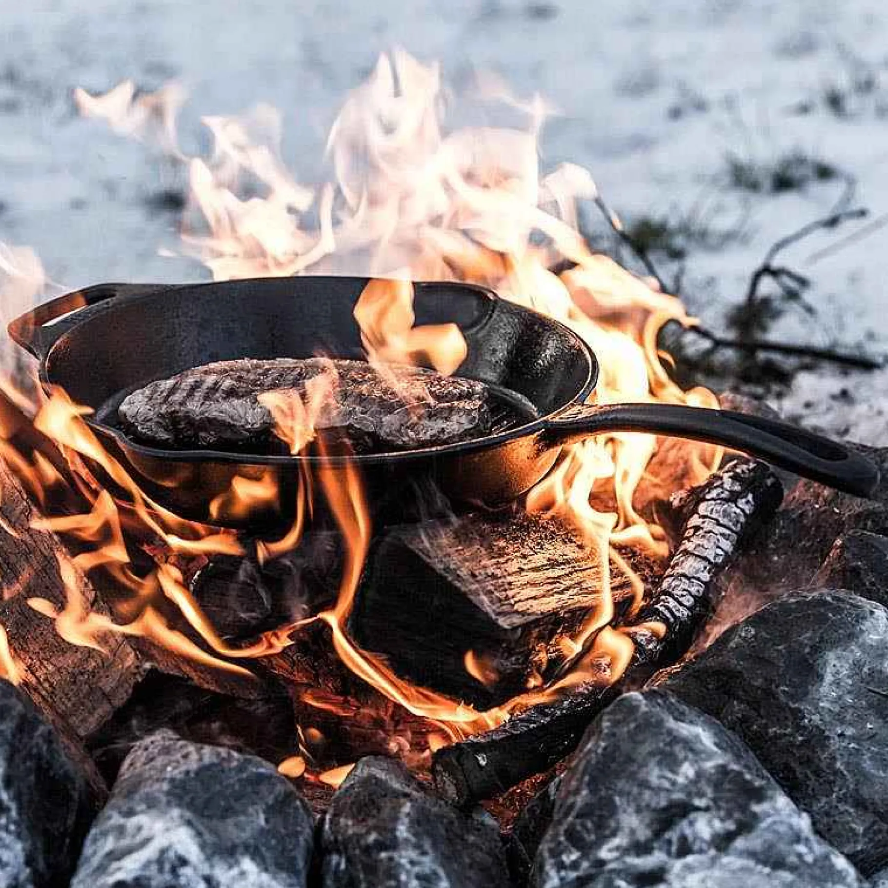 Petromax Gusseisenpfannen>Grillfeuerpfanne Mit Griff