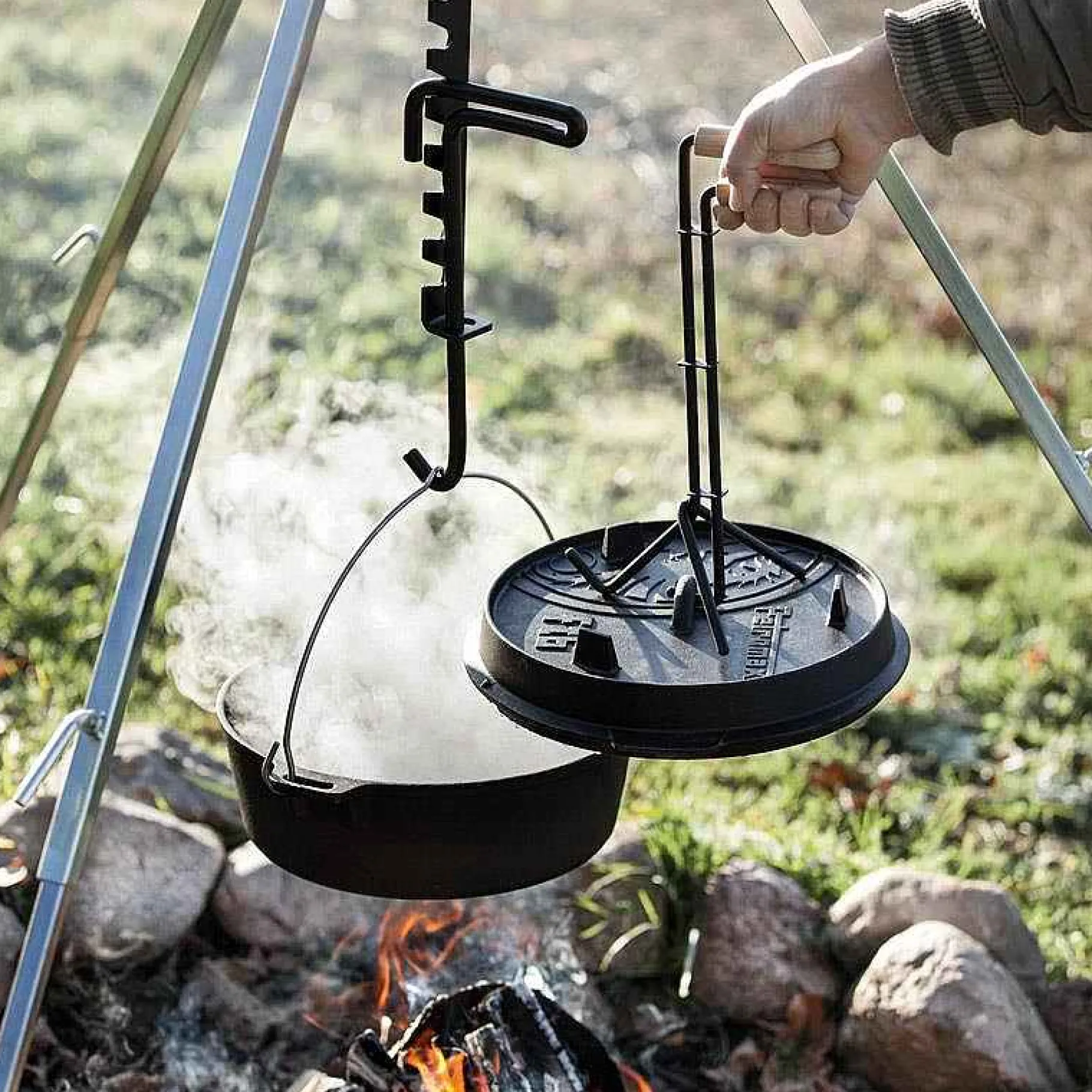 Petromax Dutch Oven/Feuertopfe>Professioneller Deckelheber